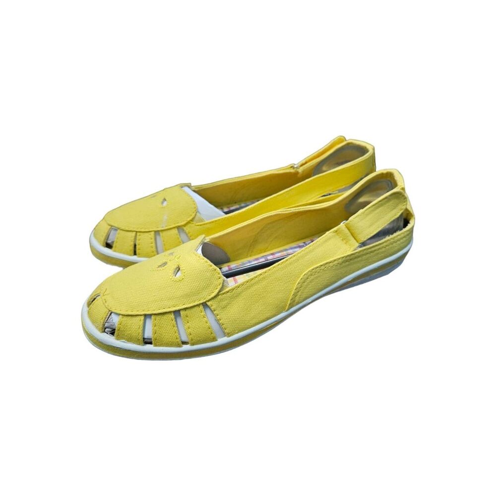 Step Abouts Yellow Slip On SZ 8.5 Casual Sandal Sneaker